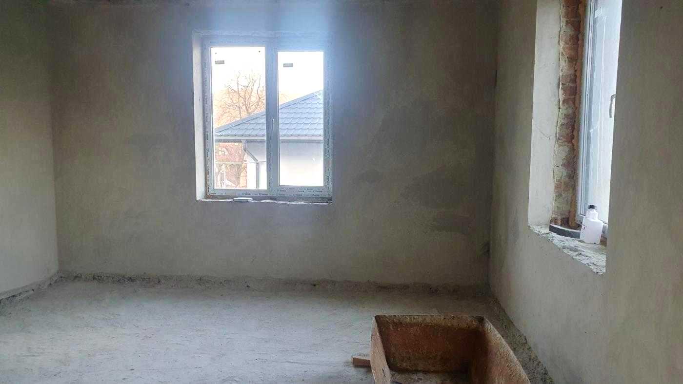 1872583761580619