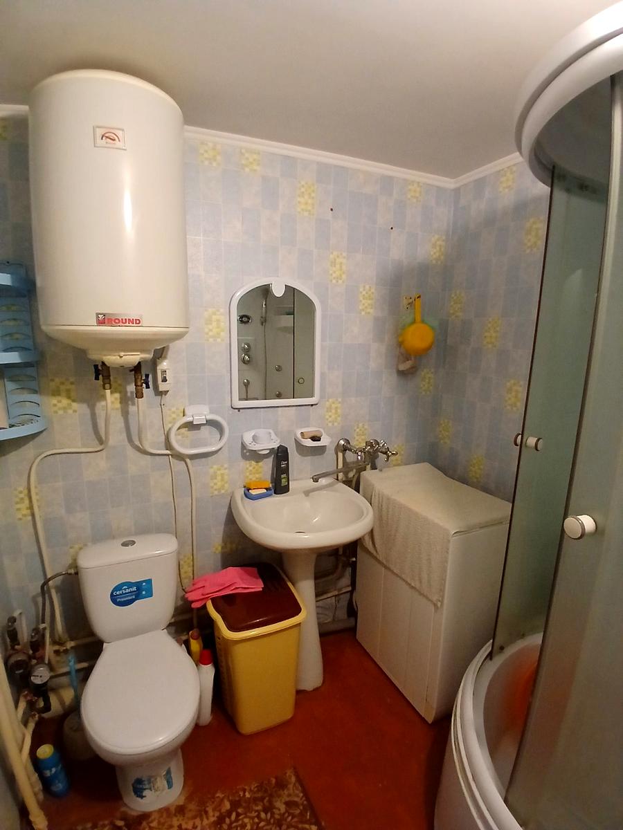 1872584667041803