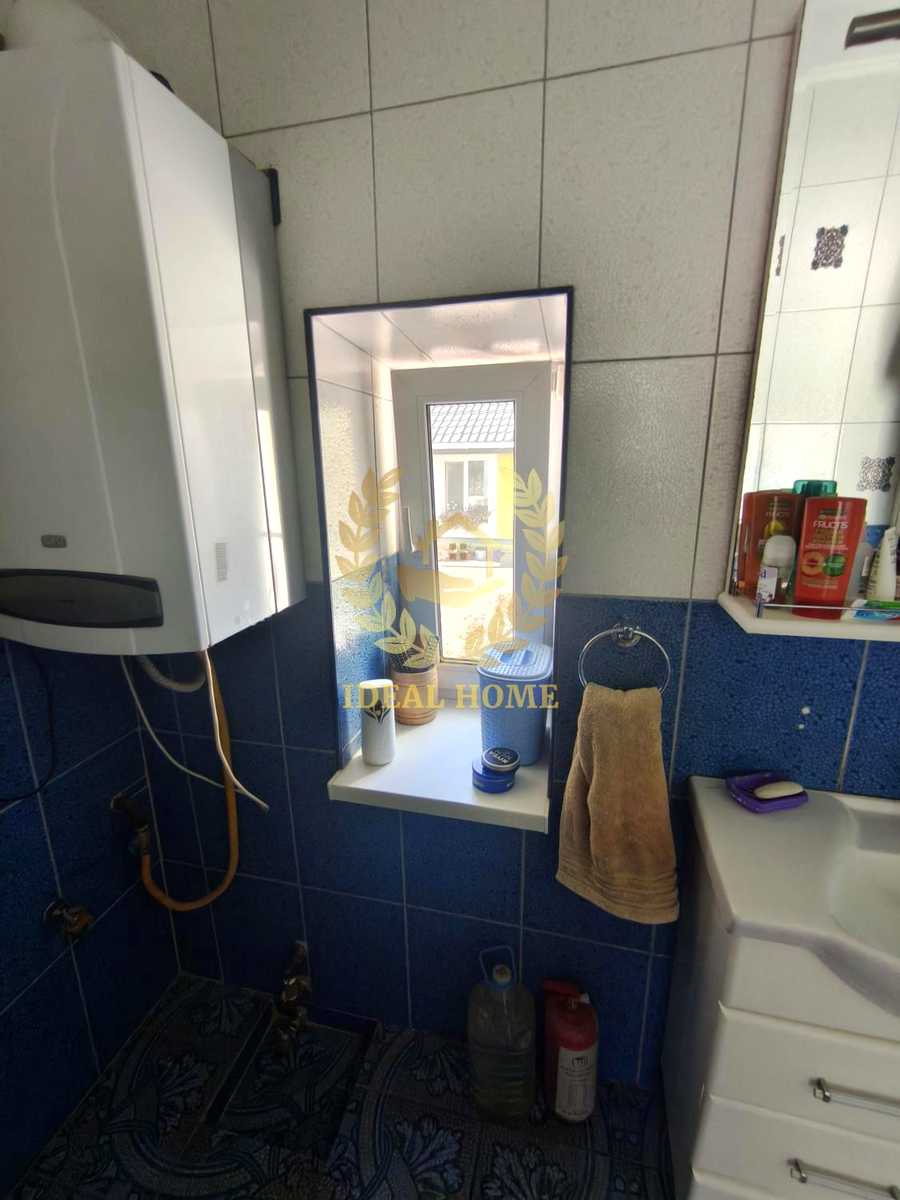 1872585315317010