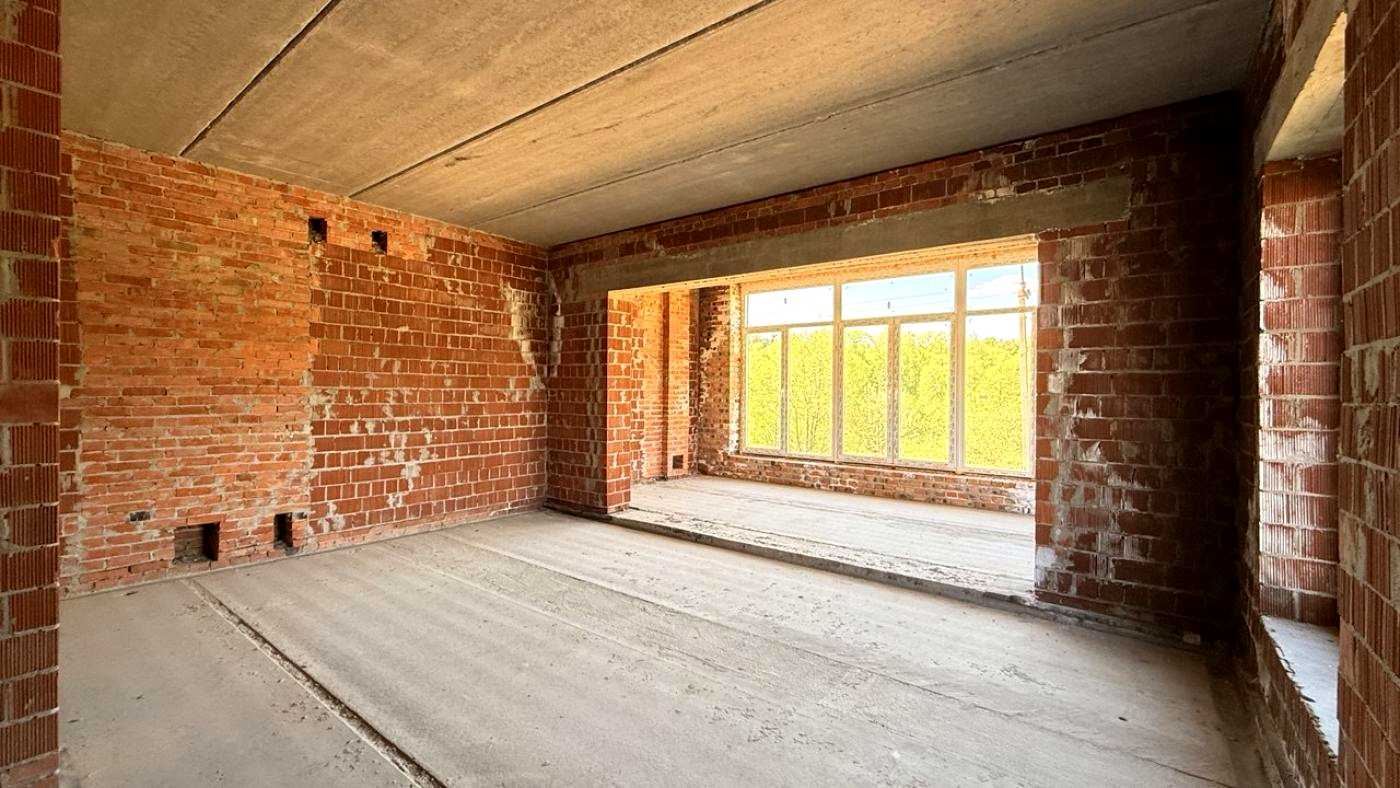 1872587396021715