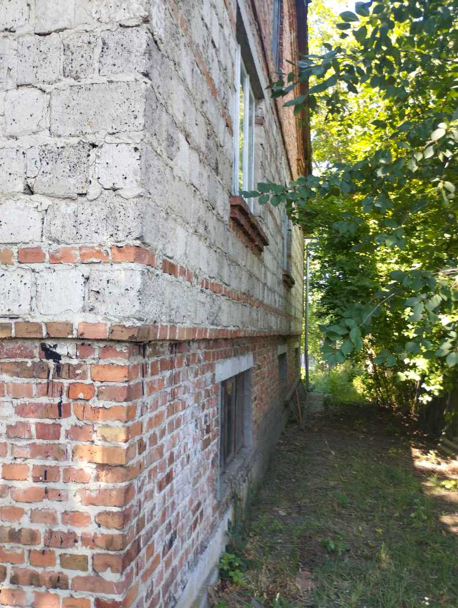 1872587551080857