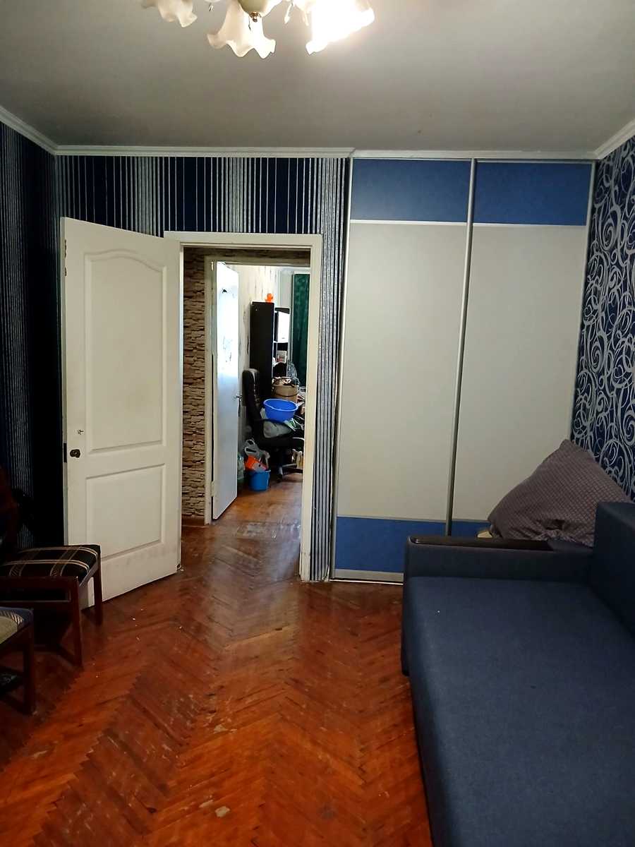 1872589198017645