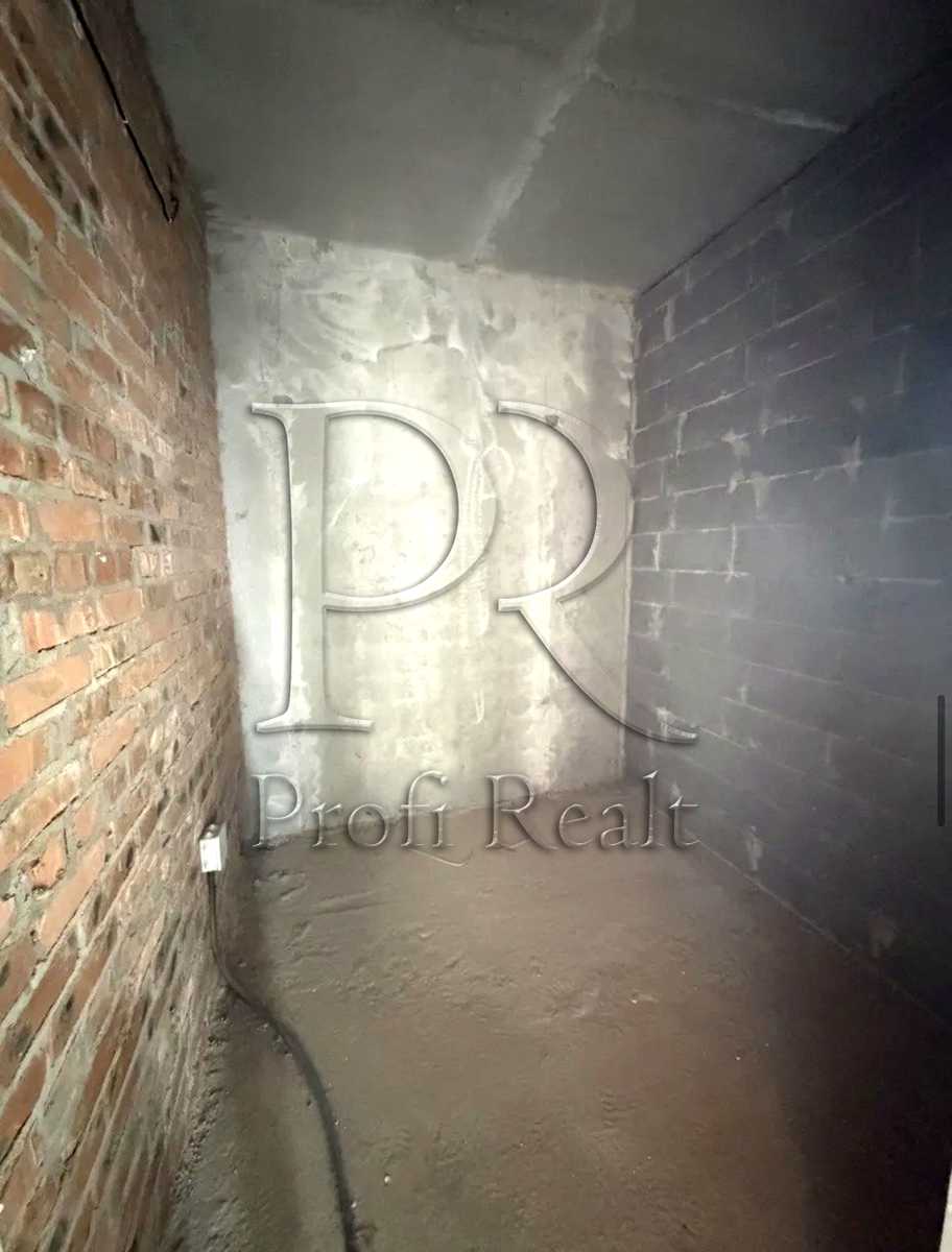 1872591572718158