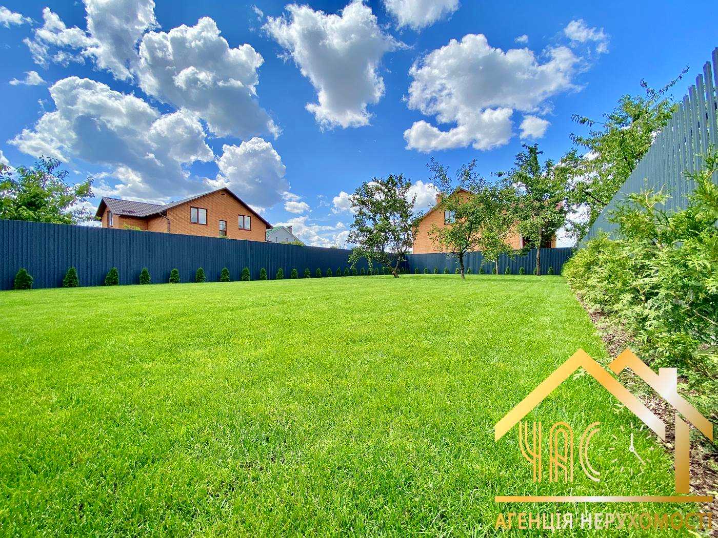 1872594879675638