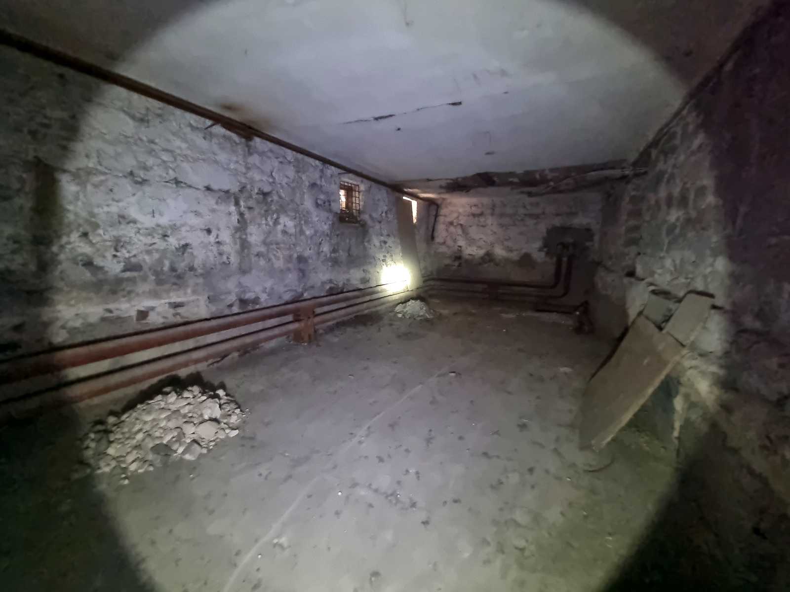 1872597151714343