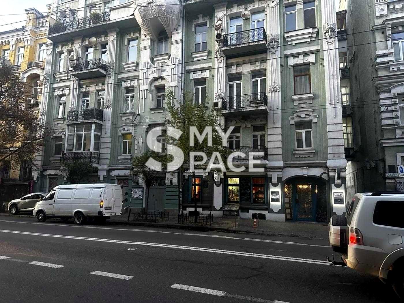 1872597787663525
