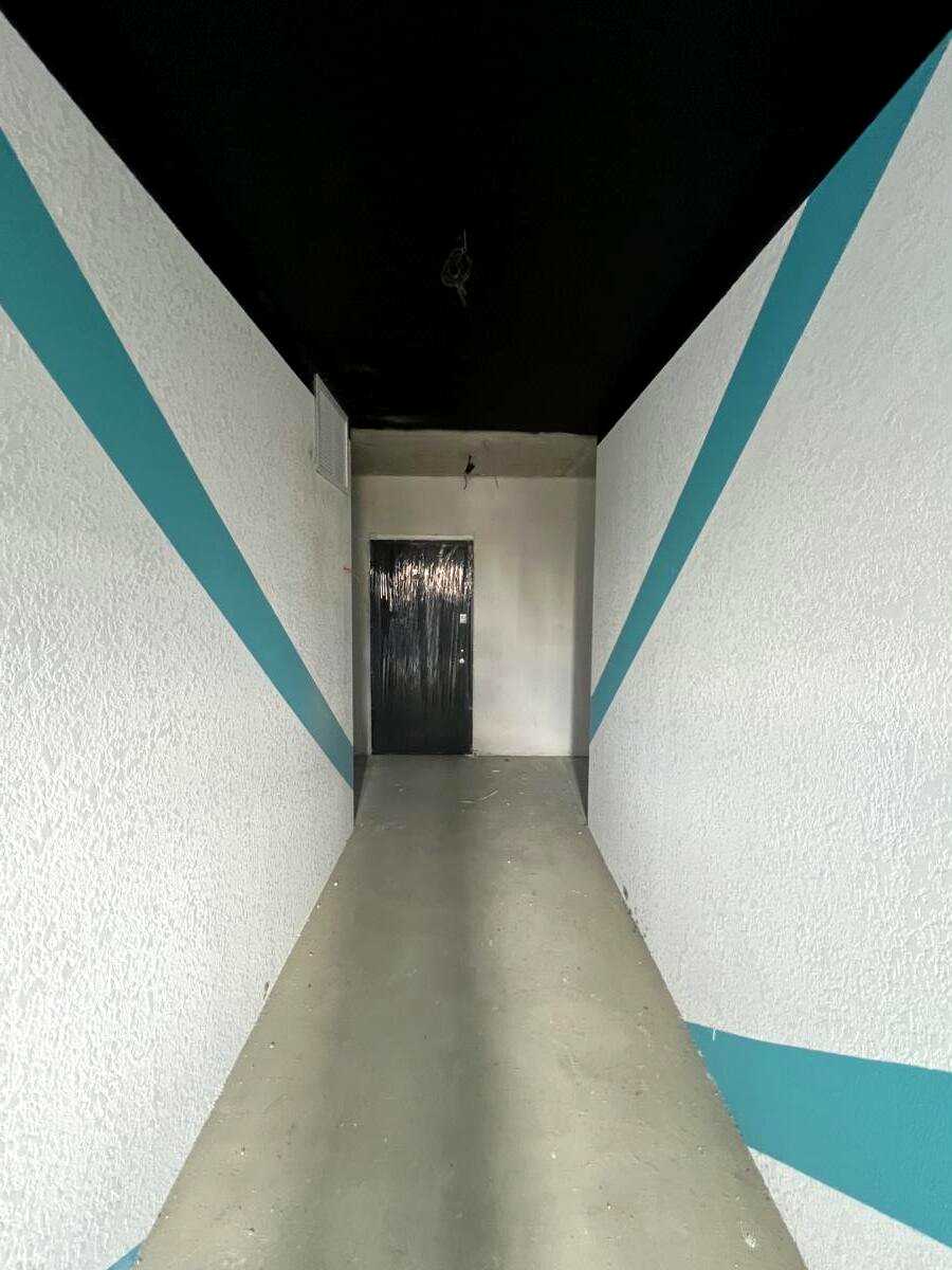 1872598689593075