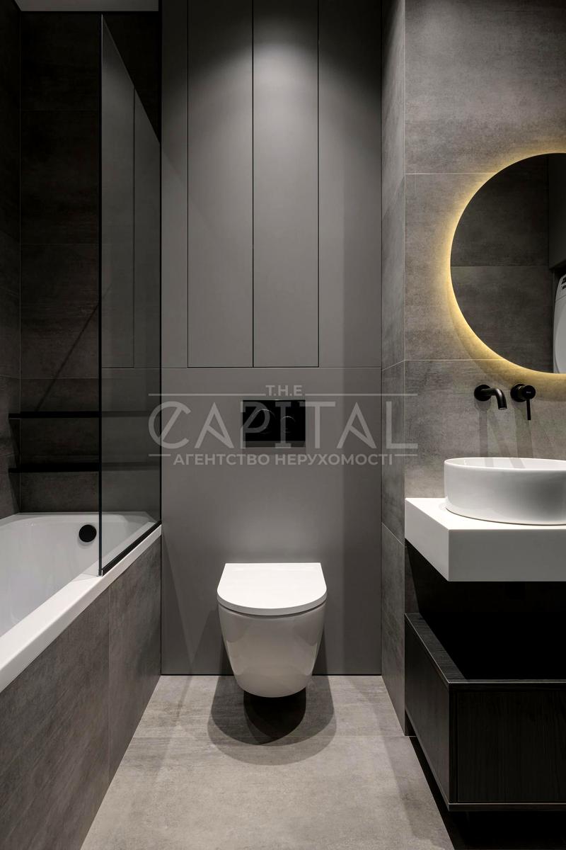 1872603606601371