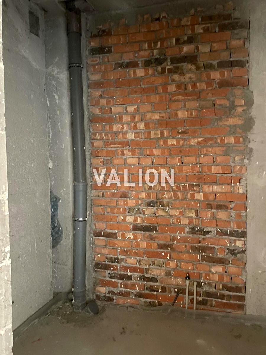 1872608377895031