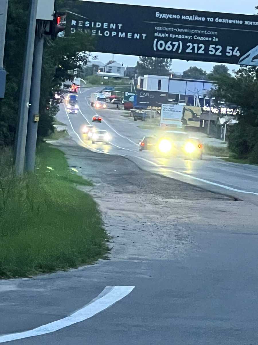 1872615297341938
