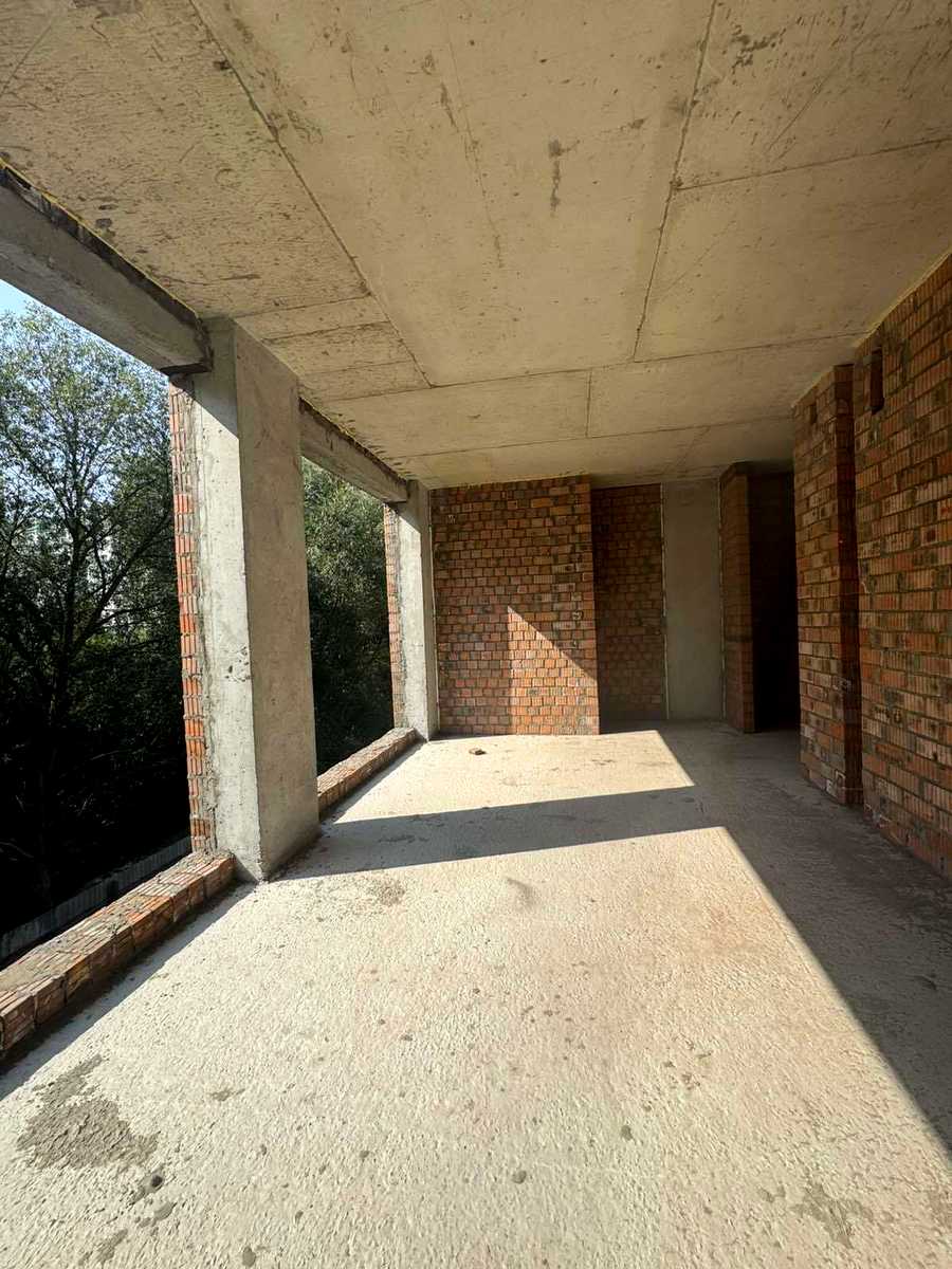 1872616385276753