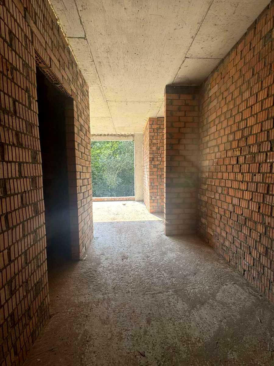 1872616438743712