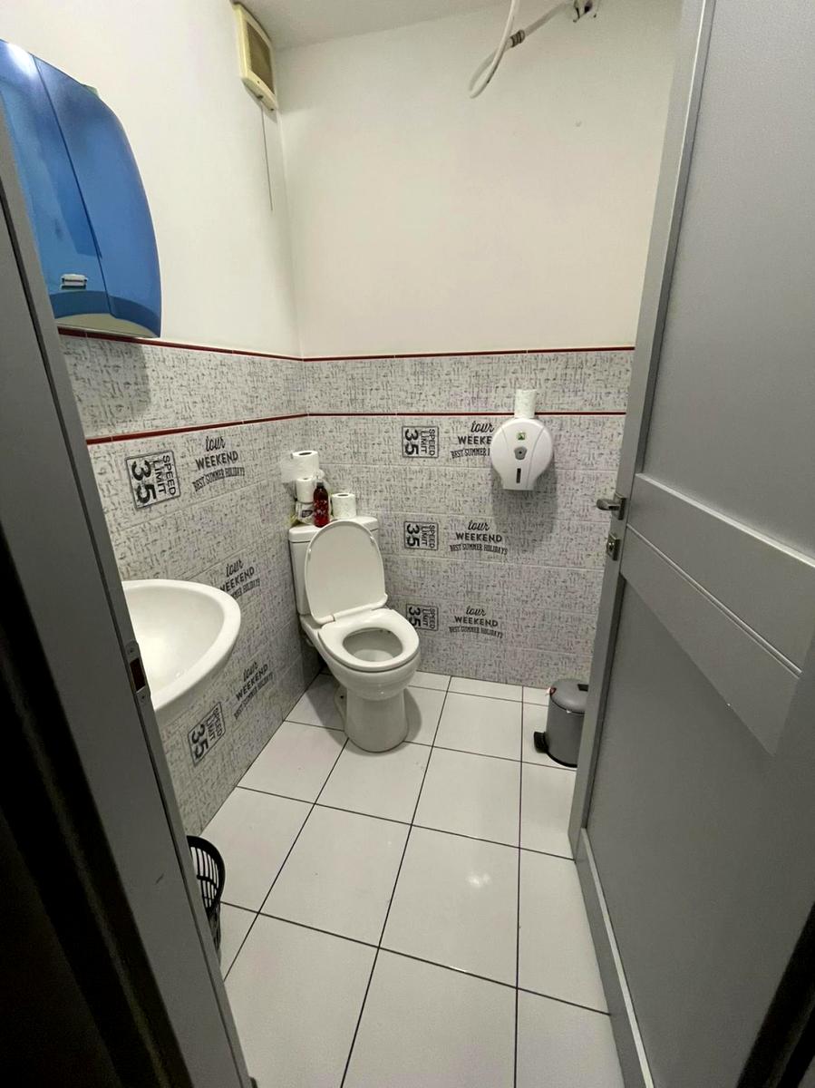 1872617858602286.jpg