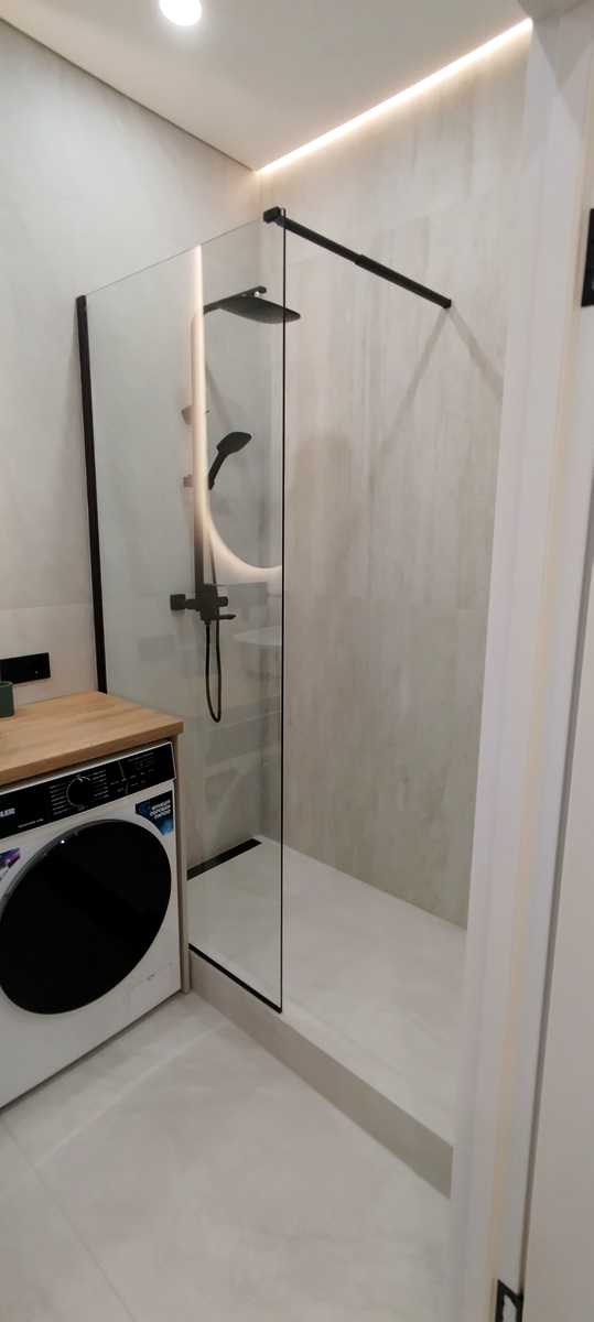 1872619543738799