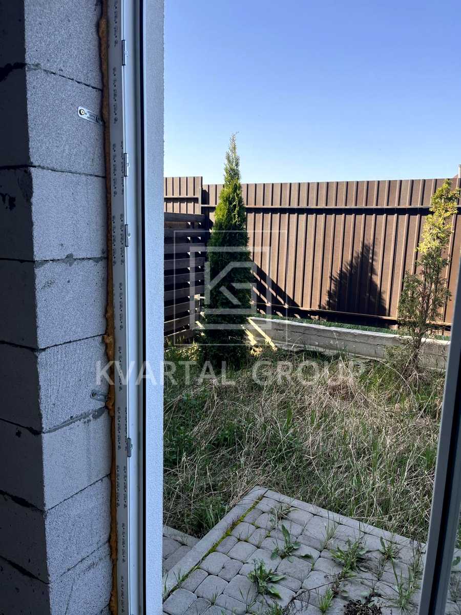 1872625750476617