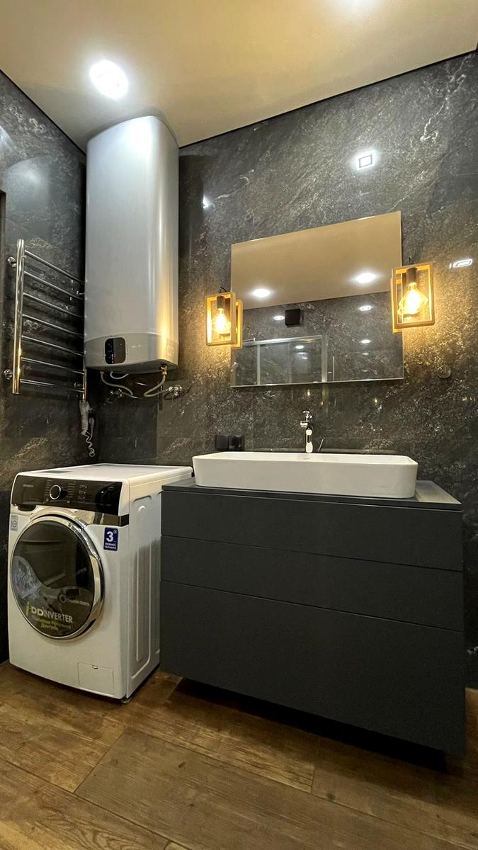 1872627057349800