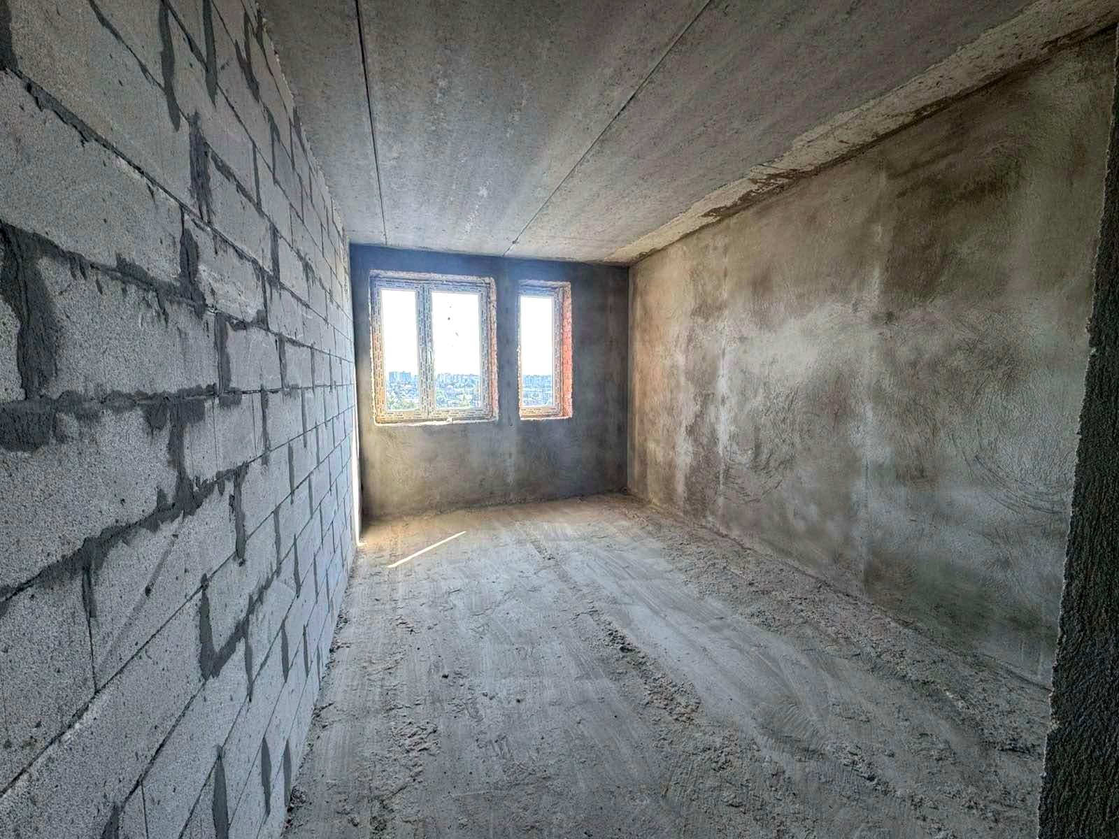1872668104210341