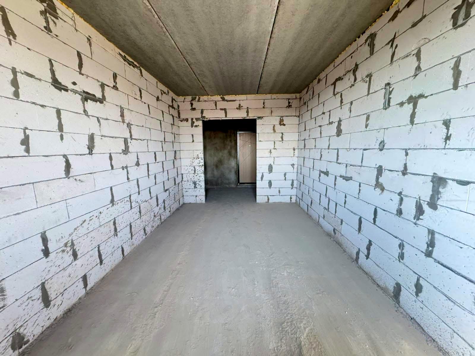 1872668104794630