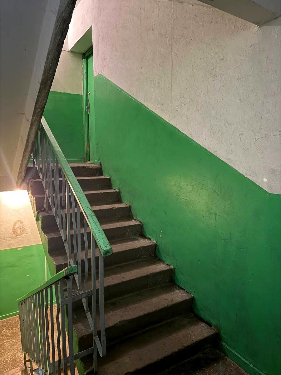 1872670641336705