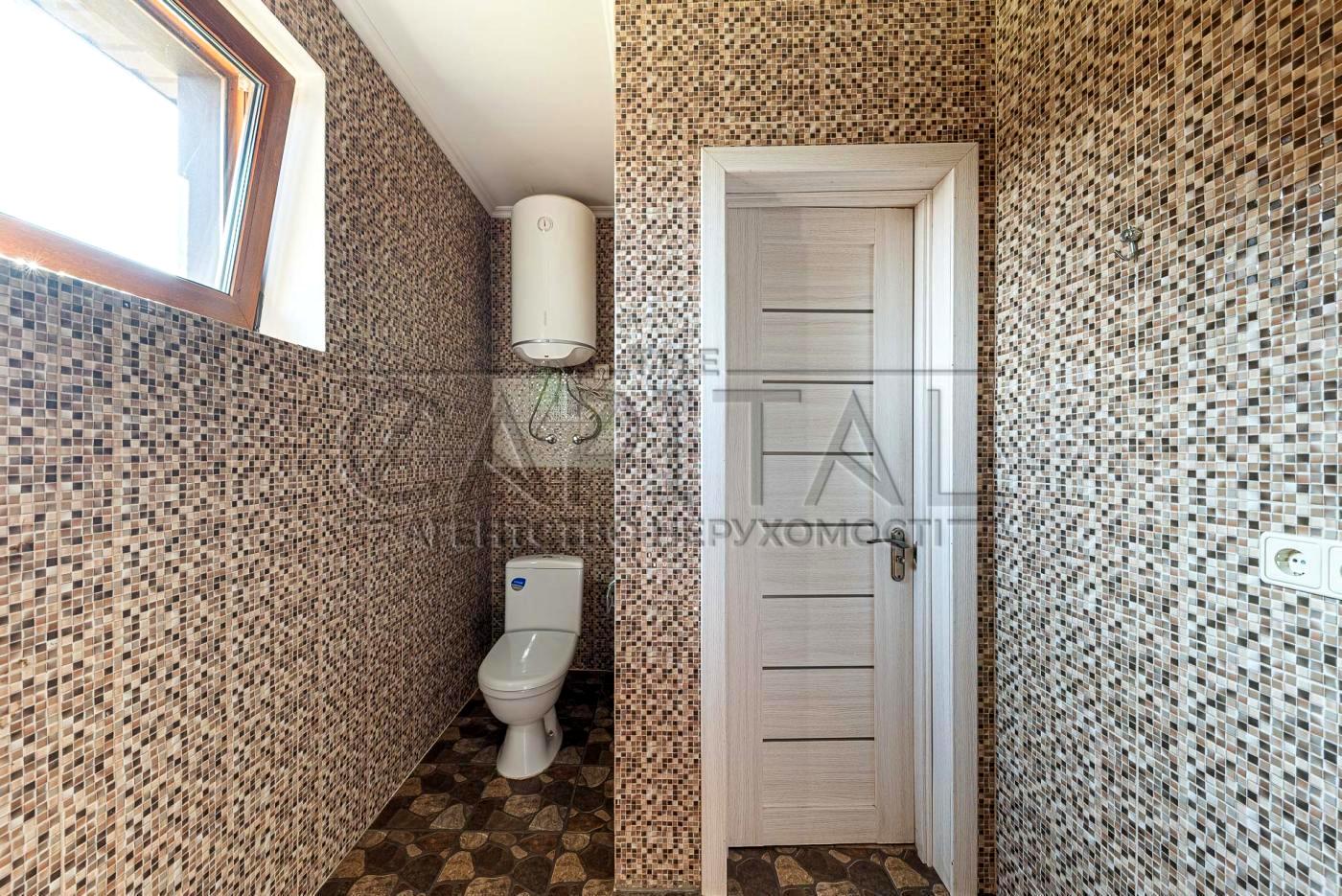 1872674069070618