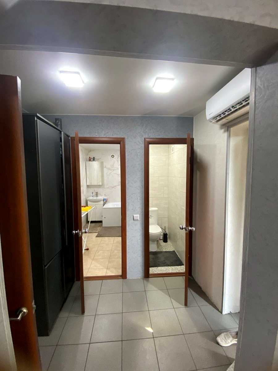 1872675229758168