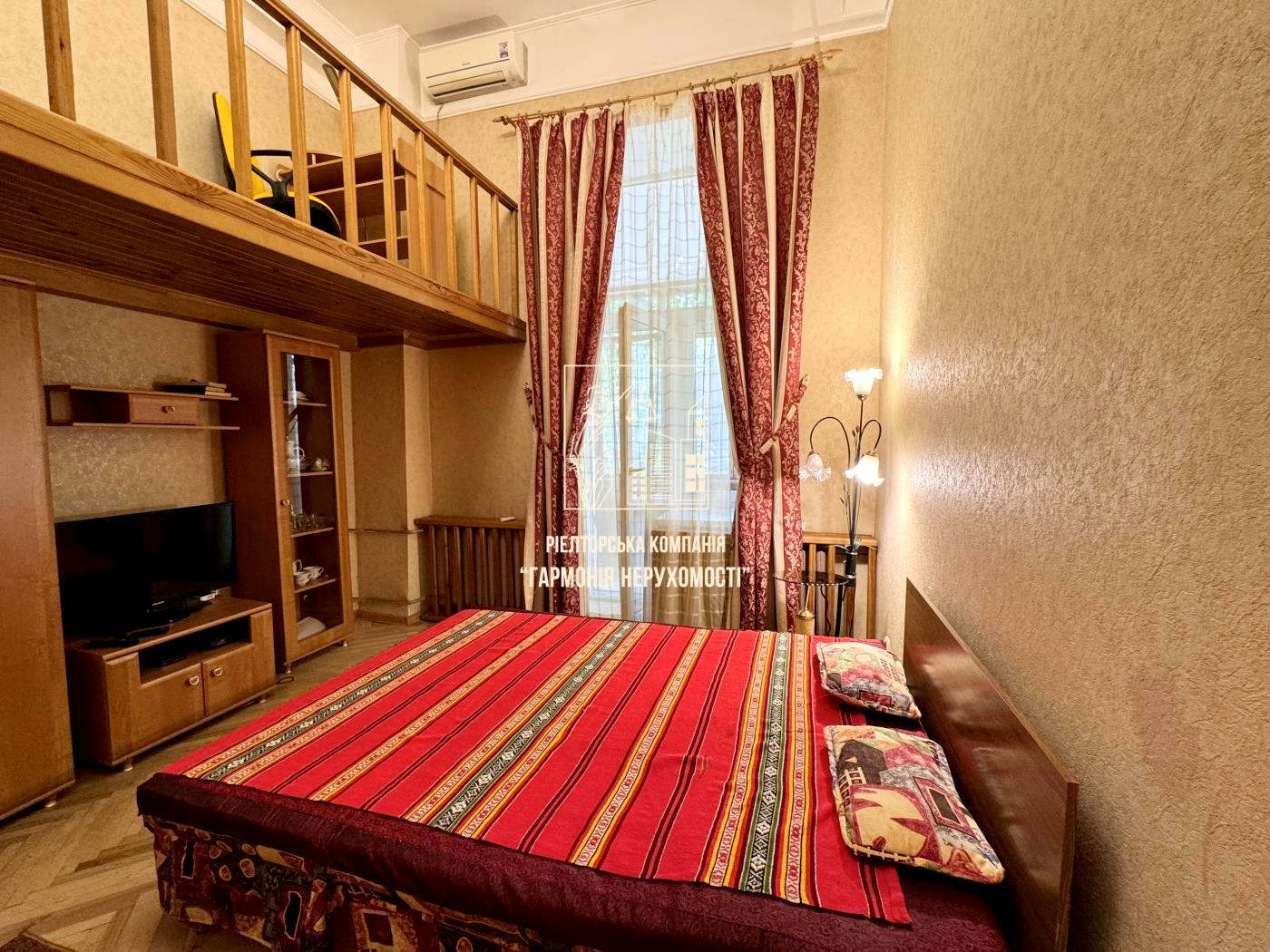 1872677153421994