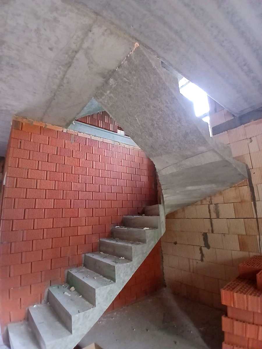 1872678231465543