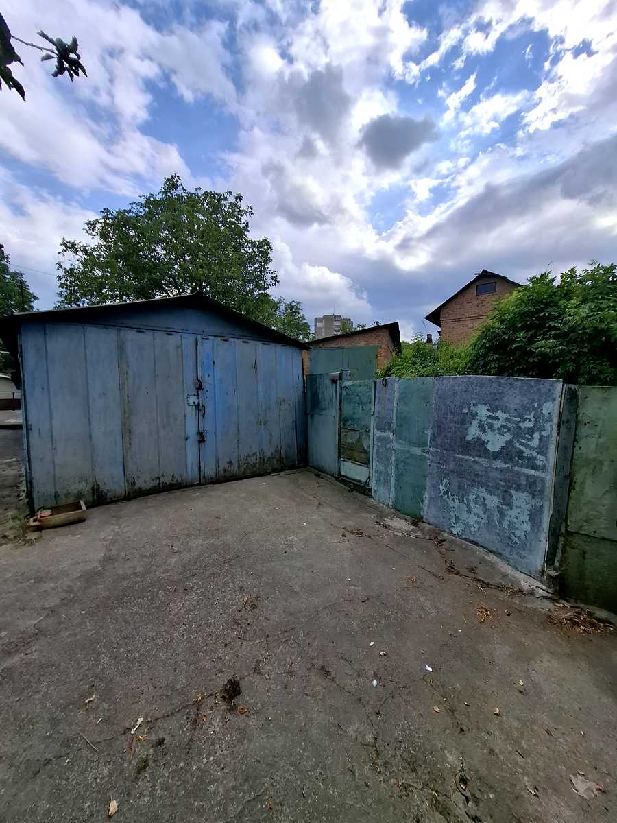 1872679710665655