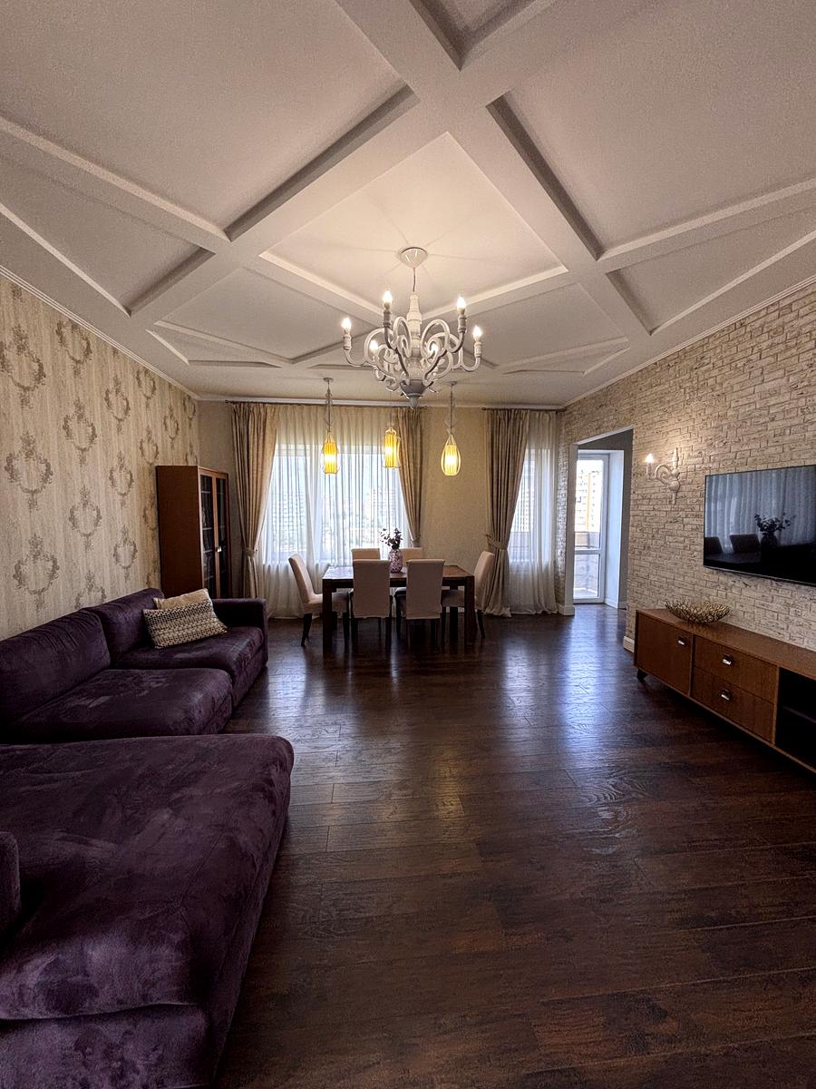 3-комнатная квартира по адресу ул. Вишневая (площадь 170 м²) - фото 2 3-комнатная квартира по адресу ул. Вишневая (площадь 170 м²) - Atlanta.ua - фото 2