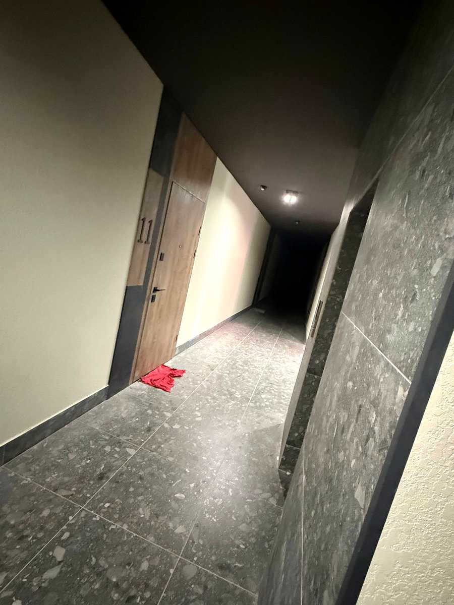 1872681465193527