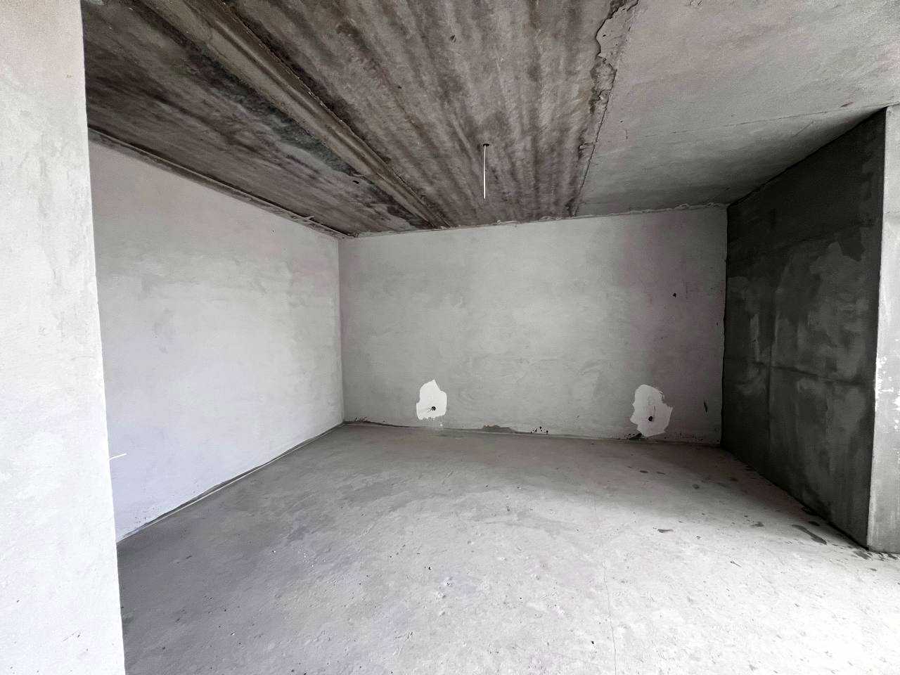 1872681538438145