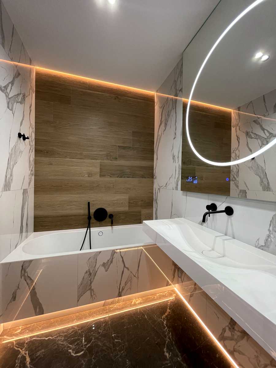 1872681585310221