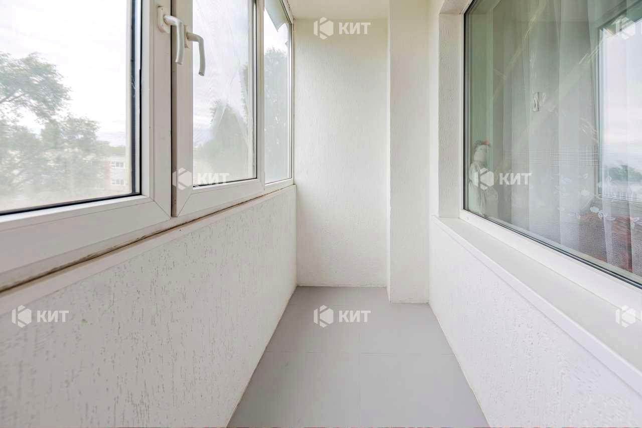 1872682731037432