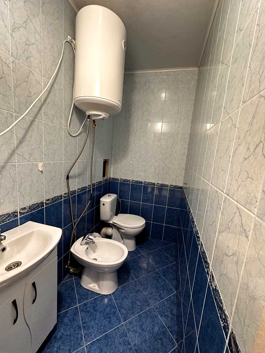1872682797384517