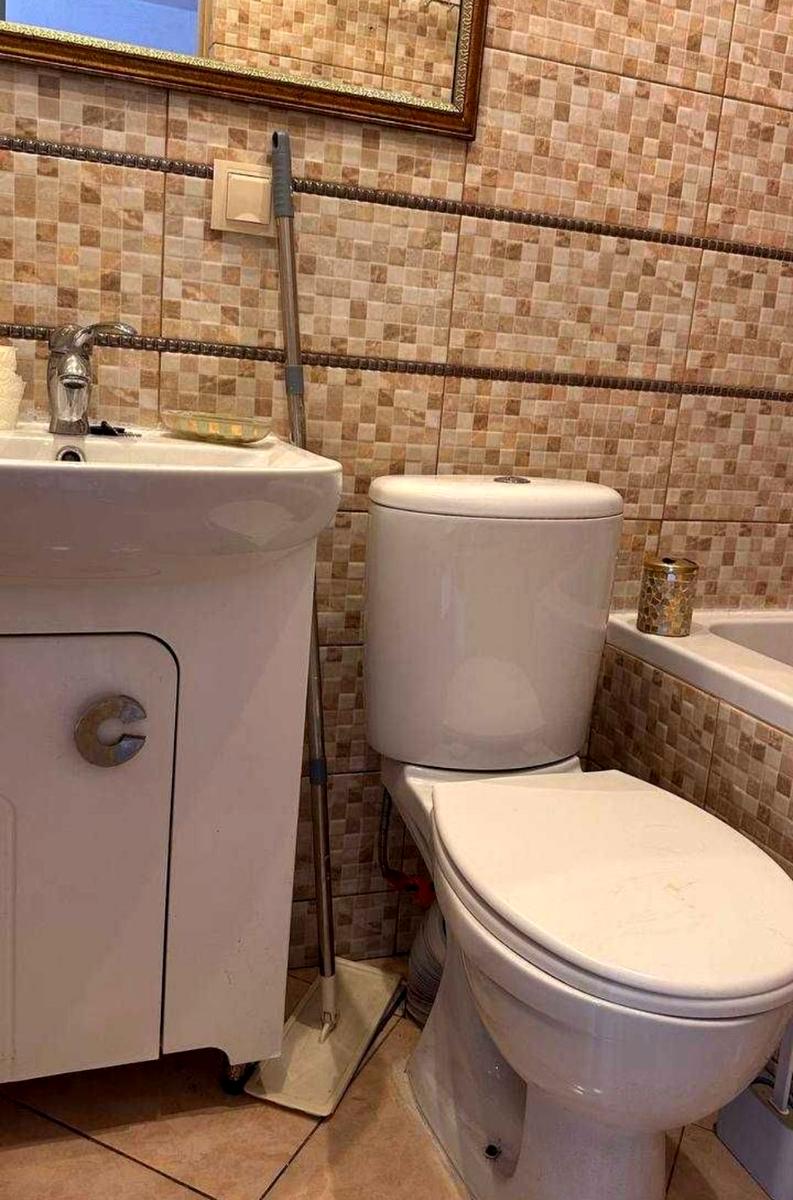 1872683381477134
