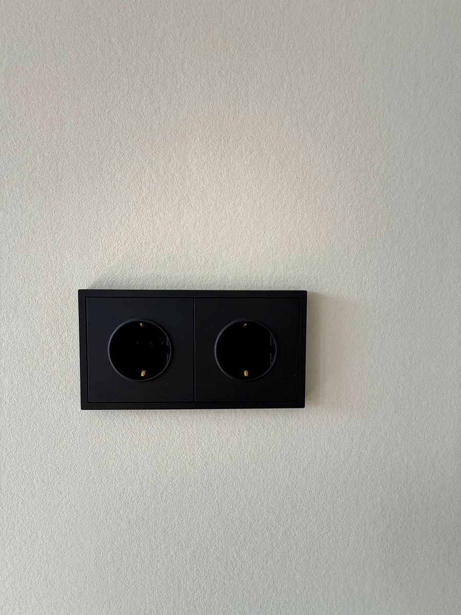 1872683520560058