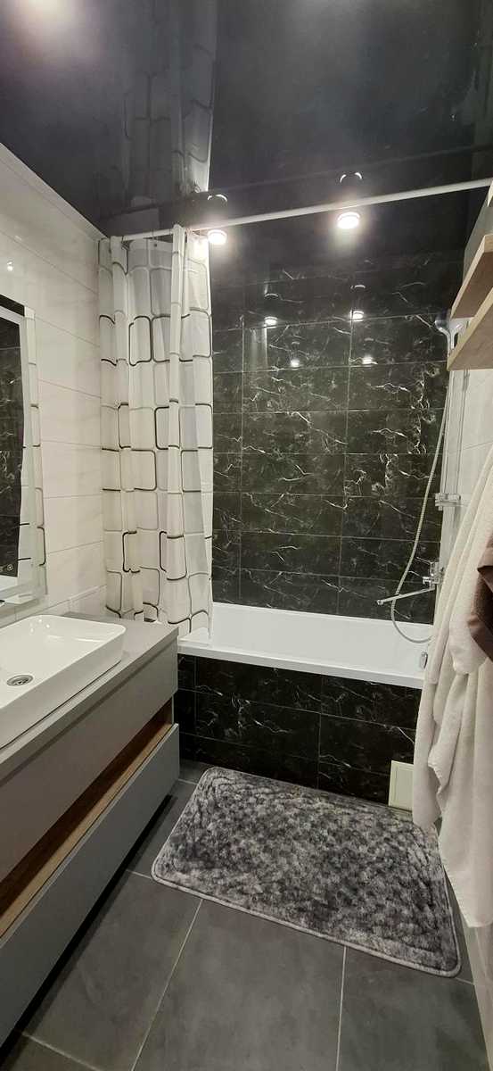 1872684554721158