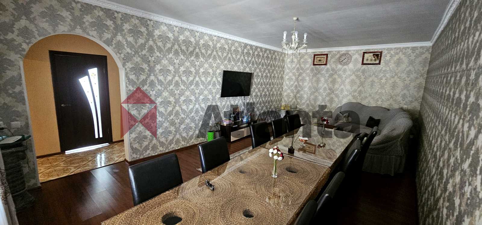 1872687820056709