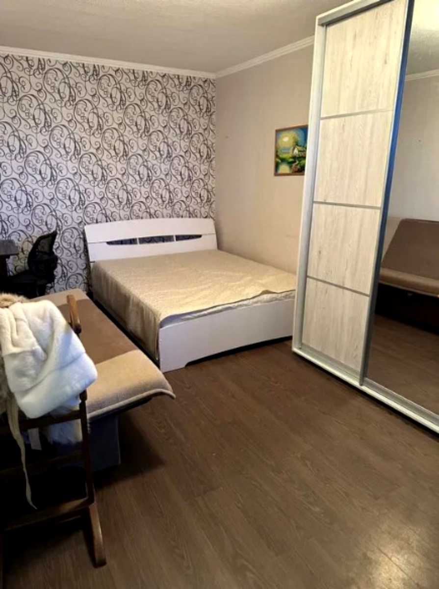 1872687906784387