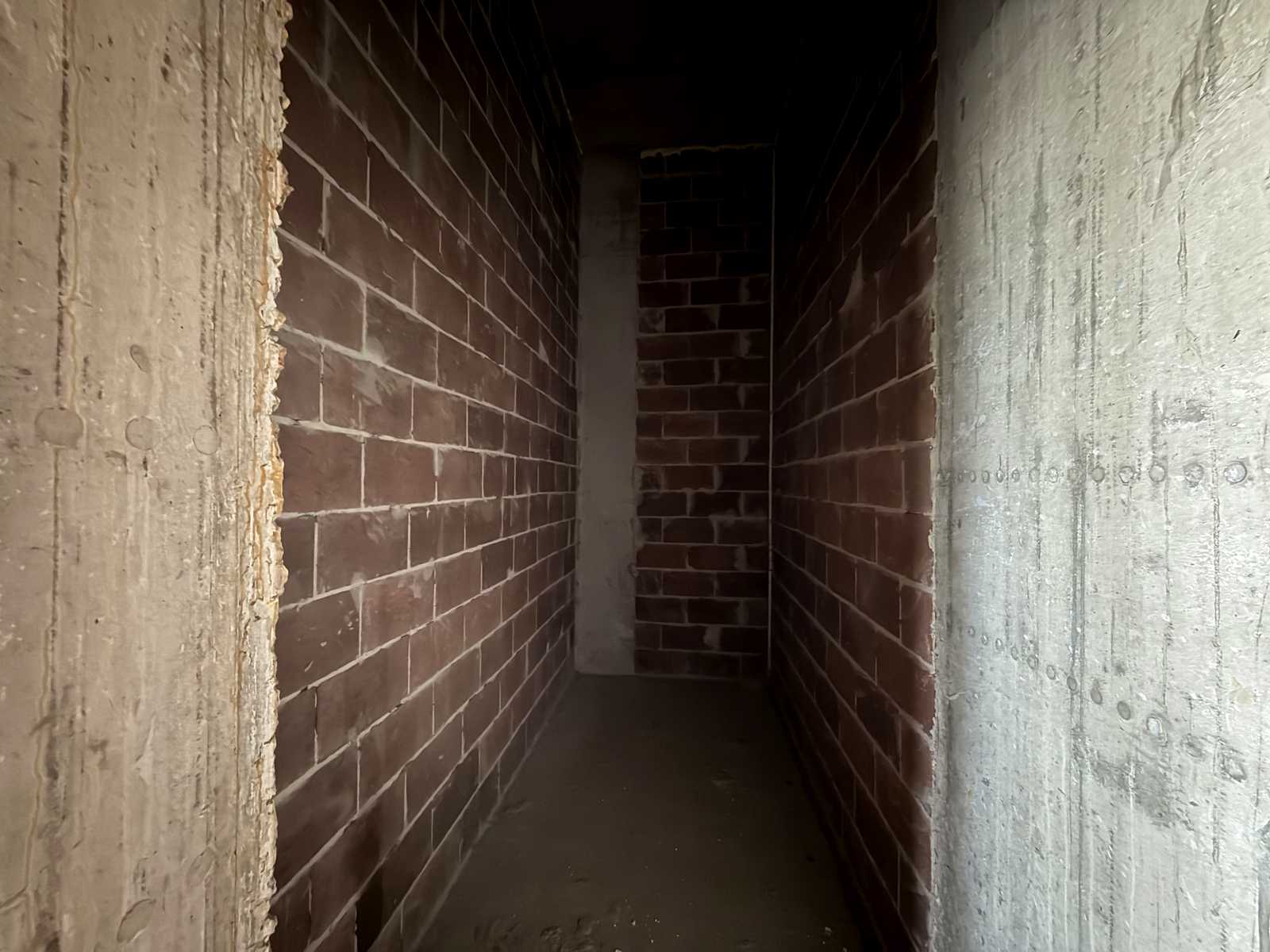 1872689395945064