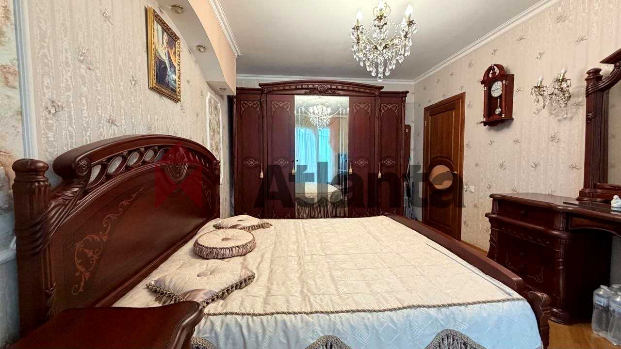 1872690524089976