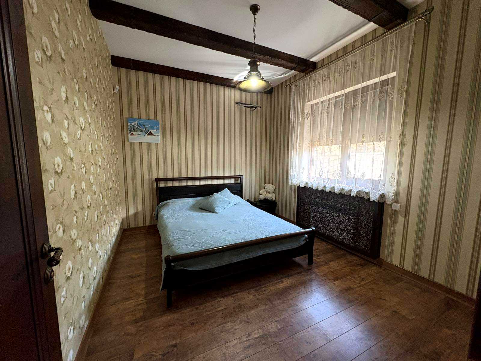 1872690646030569