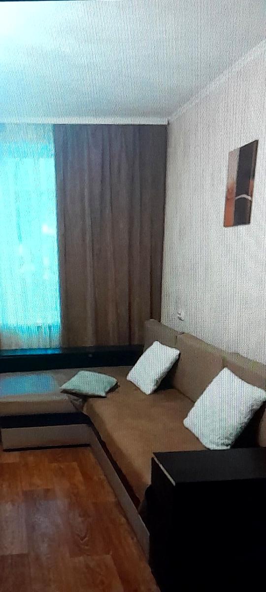 1872694240642102