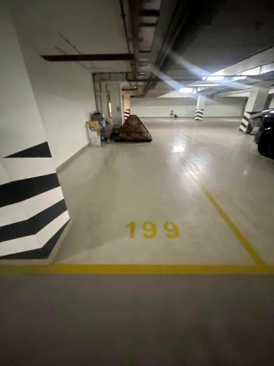 1872694845819977