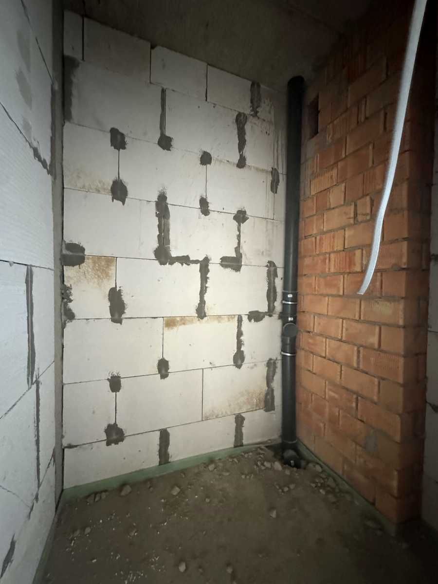 1872695193565203