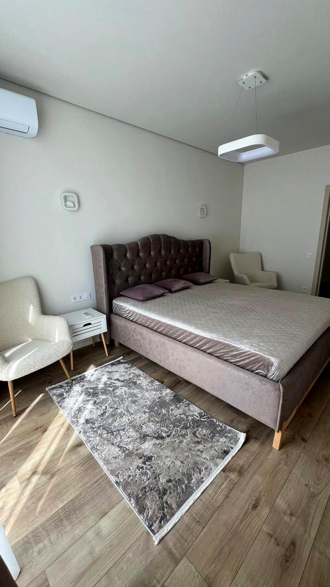 1872715258448012