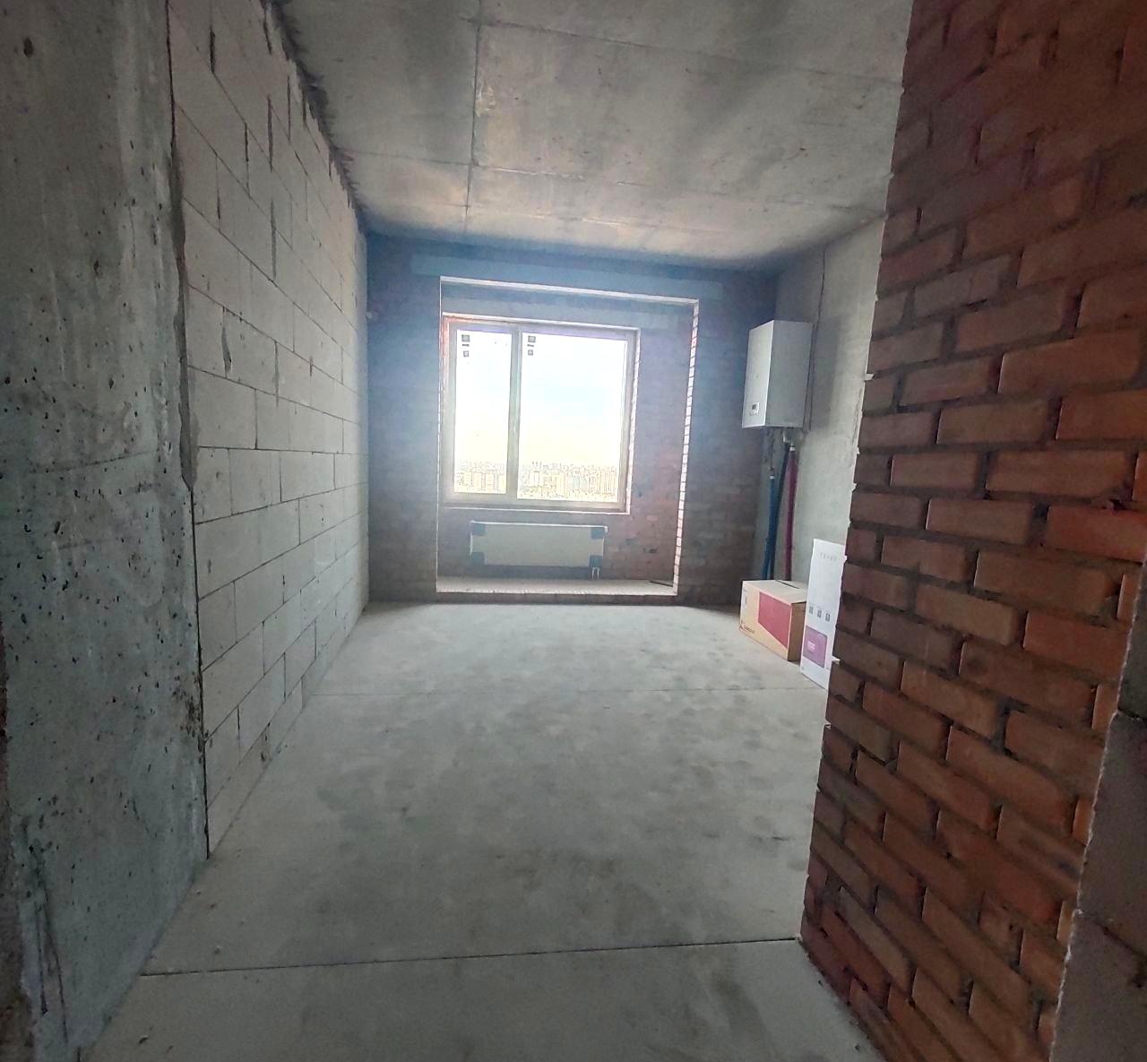 1872752187845975