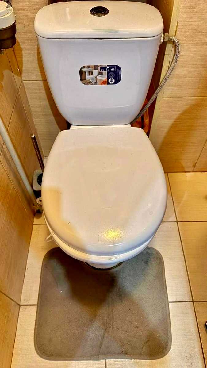 1872757742974366