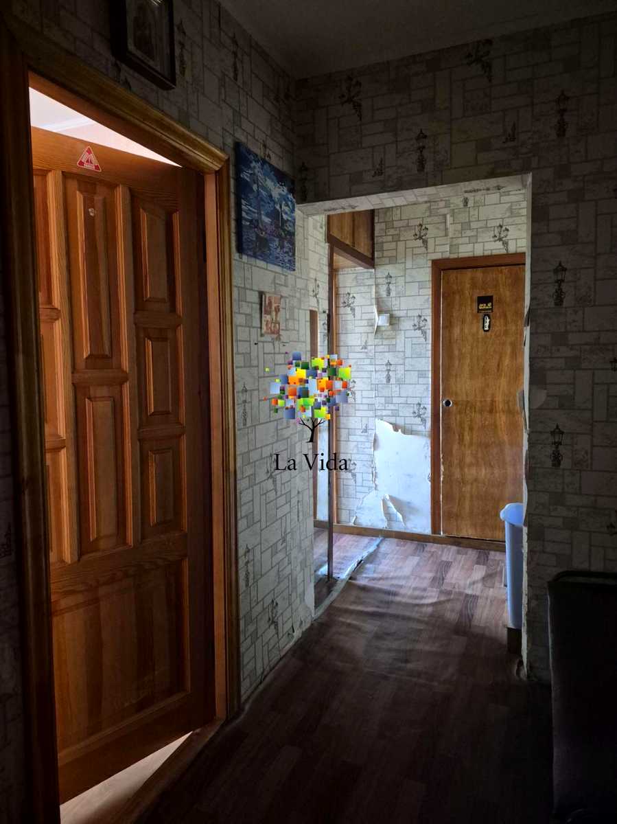 1872760463898112