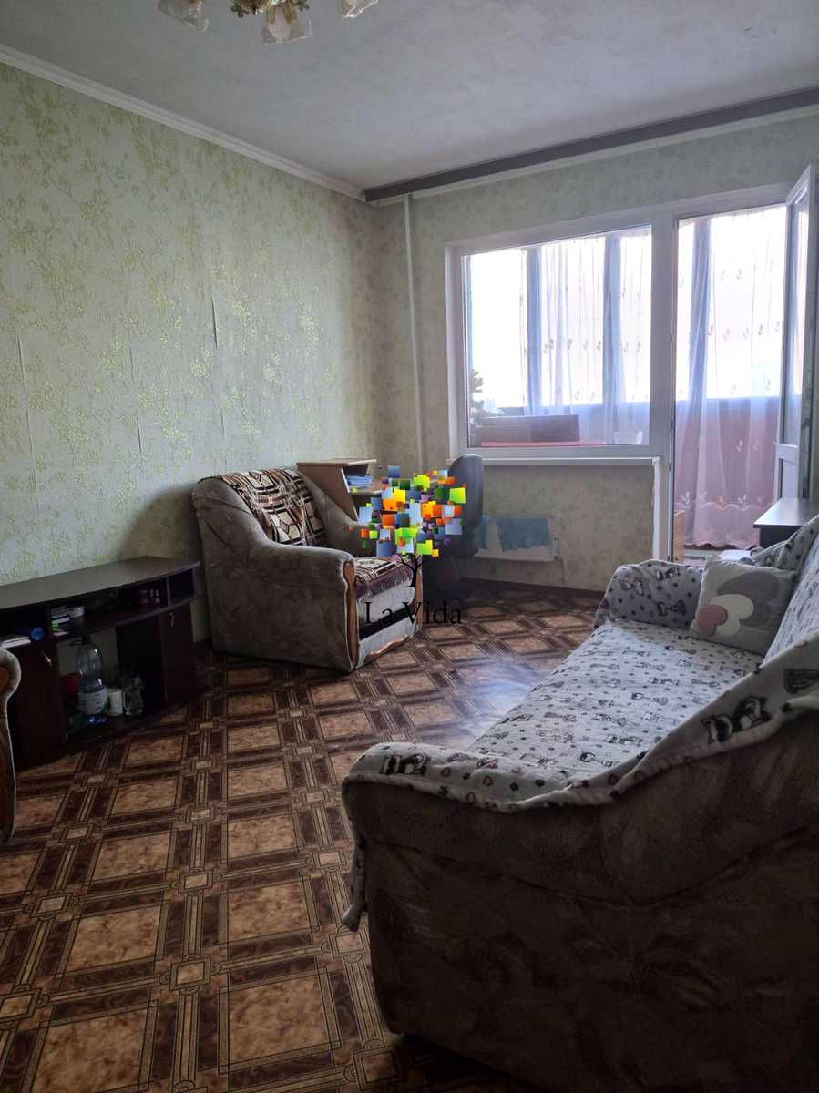 1872760464809727
